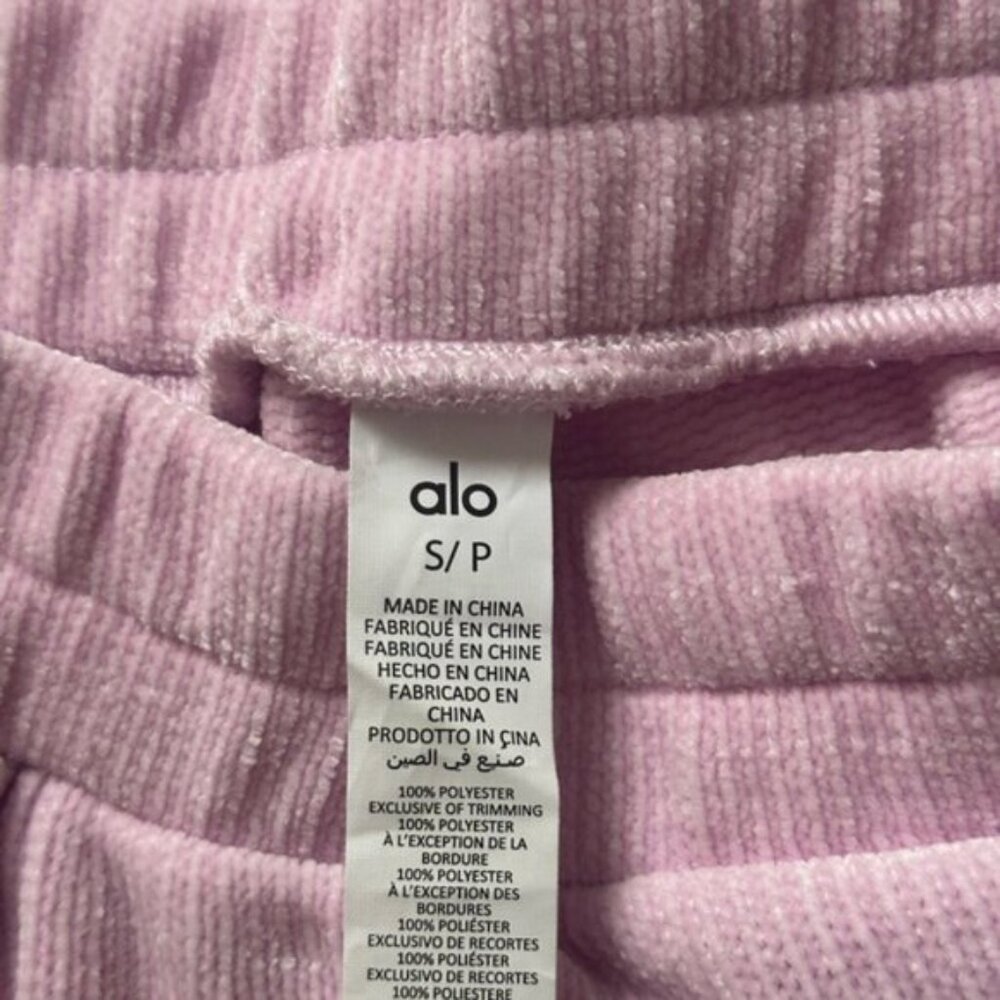 NEW ALO Chenille High-Waist Wide Leg Chalet Pant - Sugarplum Pink - Picture 7 of 8